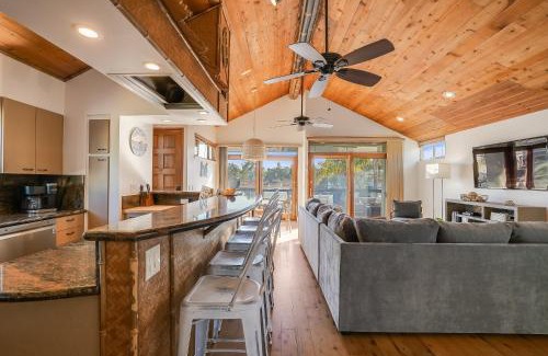 South Mission Beach House | Stunning South Mission Beach Home - AC, Private Patio, Grill and Garage!