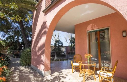 Sorrento City Centre Apartment | Stunning studio for 2 plus one guest at Villa Rosa Sorrento