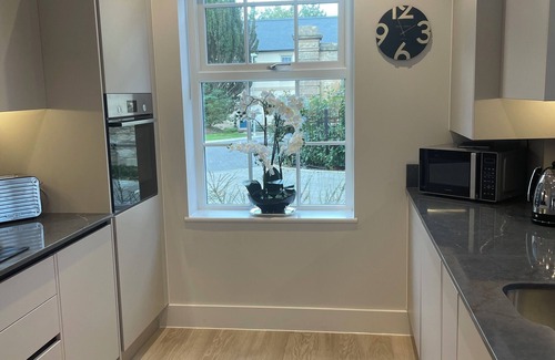 Calne House | Stunning townhouse, private secure parking, centrally located.