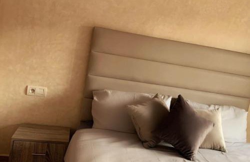 Haut Founty Apartment | Stunning two Bedroom Apartment brand new