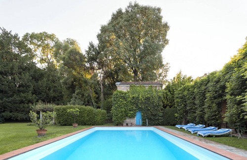 Este Villa | Stunning Venetian Villa, with pool, set in a private park in the Euganean Hills
