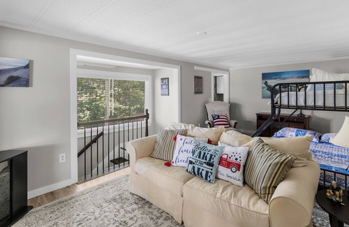 Cropwell House | 💎Stunning Versatile Lakehouse in Cropwell🌊