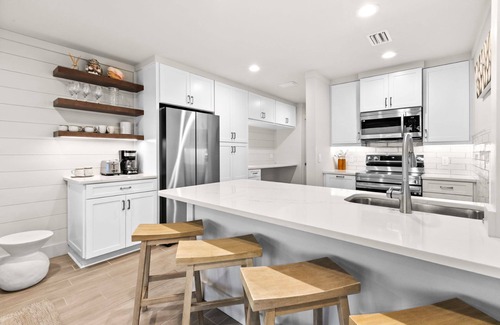 Fort Bay Condo | Stunning views await at Latitude 29 Unit 21