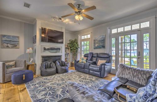 Dauphin Island House | Stunning Views and Waterfront Fun Aloe Bay Home