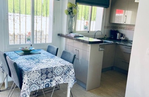 Murla House | Stunning views, cycling base, pellet burner, pool!