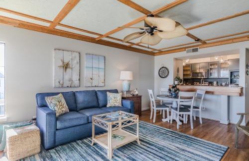 Oceanmarsh Subdivision House | Stunning Views - Pool and Ocean Views - Harbor Island Beach House