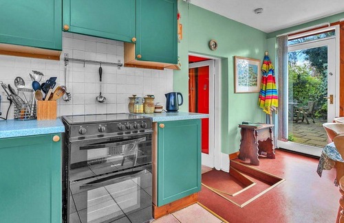 East Linton House | Stunning villa for 5 people with WIFI, terrace, pets allowed and parking
