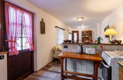 Bannio Anzino House | Stunning villa for 4 guests with WIFI, A/C, TV and terrace
