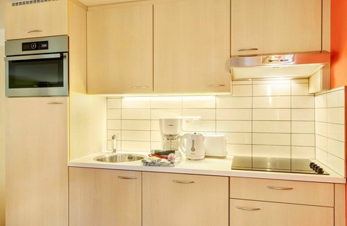 Vielsalm House | Stunning villa for 8 guests with WIFI, pool, TV, terrace and parking