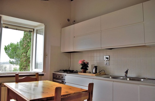 Gualdo Cattaneo Villa | Stunning villa with private pool, patio and large garden