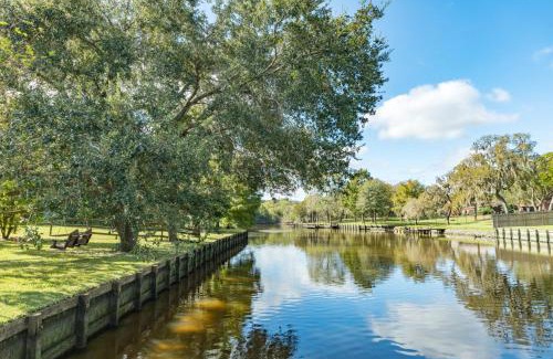 Dickinson House | Stunning Waterfront Rental Property with Private Dock and Pool