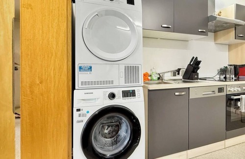 Innenstadt Apartment | Stylische zentrale Esslingen-Wohnung – 14 Pers