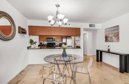 Brickell Apartment | Stylish 1BR Brickell Retreat | Walk to Everything