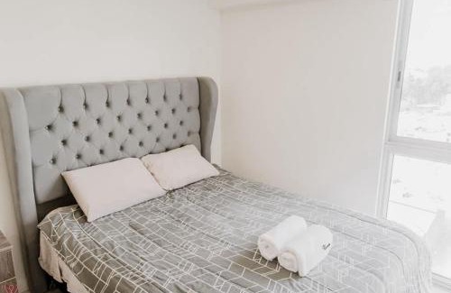 Surquillo Apartment | Stylish 1BR Great View in Surquillo