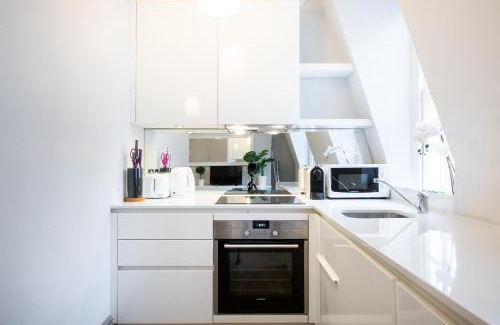 Fitzrovia Apartment | Stylish 2 Bedroom Flat in Fitzrovia