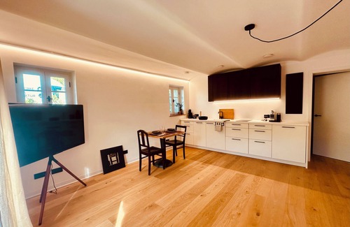 Deufringen Apartment | Stylish 2-room apartment with high-quality furnishings