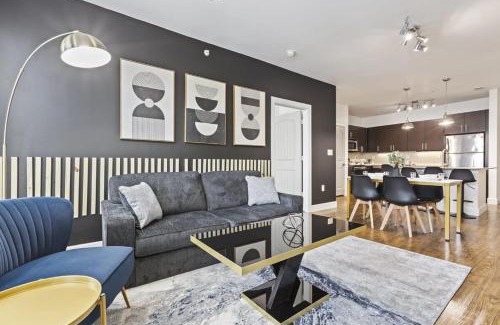 Frisco Apartment | Stylish 2B near Legacy West Wi-Fi Fitness Pool