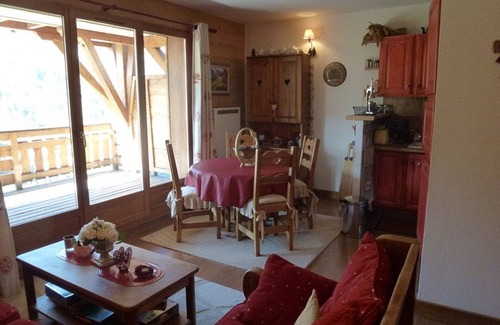Isola Apartment | Stylish 2BR Apartment in Mountain Resort with Ski-in/Ski-out Access