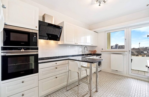 Limpertsberg Apartment | Stylish 2BR Apt in Limpertsberg, Near City Center