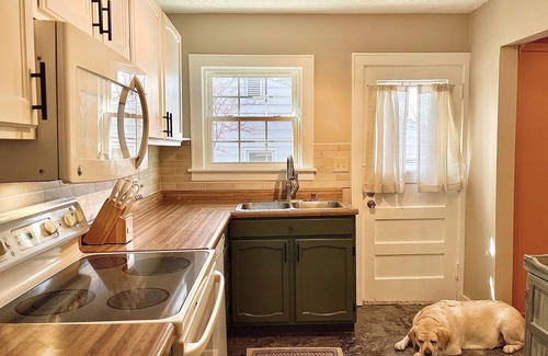 Bloomington House | Stylish 2BR Charmer Close to Everything