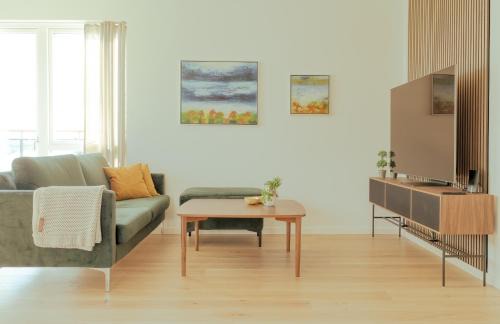 Torshavn Apartment | Stylish 3-Bedroom Apartment in Tórshavn