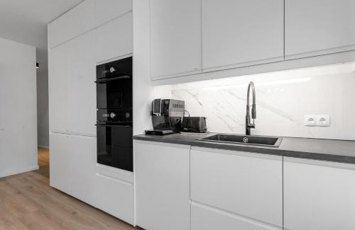 Laugardalur Apartment | Stylish 3BR Apartment
