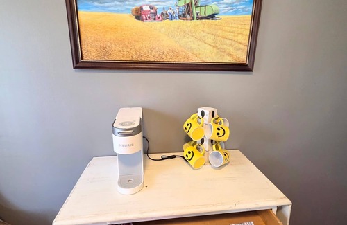 Benson House | Stylish 3BR Home in Omaha, Comfort Awaits You!