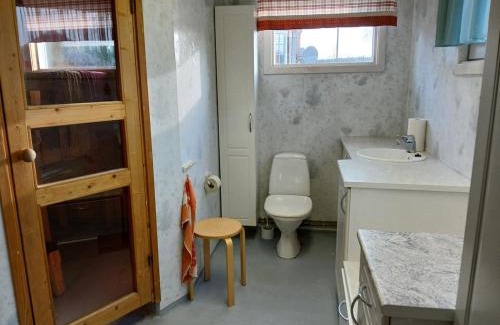 Kristiinankaupunki Apartment | Stylish and Affordable Stay