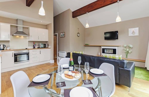 Selby Ski Chalet | Stylish and contemporary lodge.