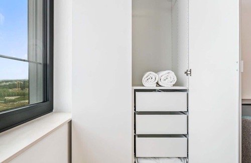 Gasperich Apartment | Stylish and Luxurious Apt with Pool & Gym