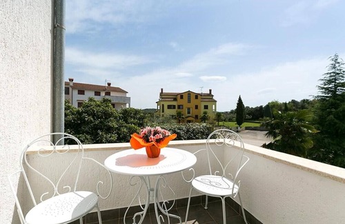 Vrsar Apartment | Stylish and modern apartment Maria-Leni in Vrsar