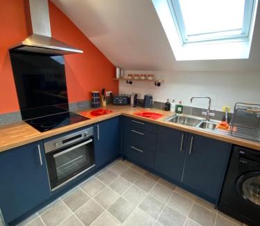 Longtown Apartment | stylish and modern Spacious 2 bedroom apartment