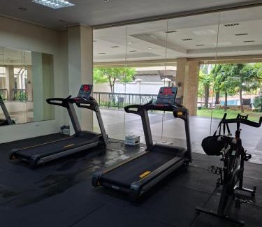 Mabolo Apartment | Stylish and Pristine Studio Unit At Persimmon Cebu