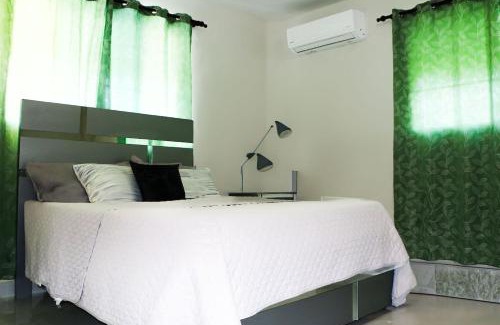 Sabana Palenque Villa | Stylish and Spacious 4BR 5BA 5 minutes from the beach