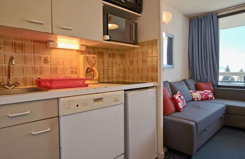 Chamrousse Apartment | Stylish Apartment for 6 with Stunning Views, Balcony, and Close to Slopes