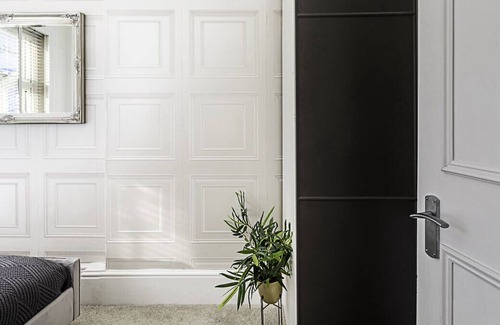 North Richmond Apartment | Stylish Apartment In Leafy Richmond
