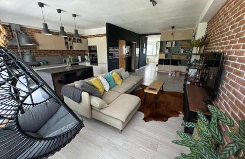 Raca Apartment | Stylish Apartment in Rača