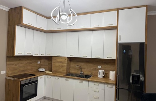 Tirana Apartment | Stylish apartment near Dry Lake, ideal for 3 guests – clean, quiet, and cozy!