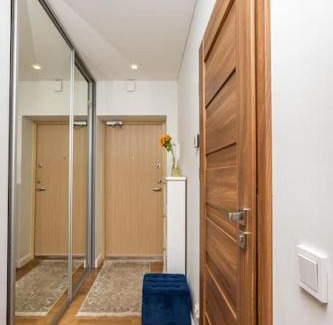 Senamiescio seniunija Apartment | Stylish Apartment with Terrace by URBAN RENT