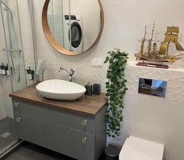 Senamiescio seniunija Apartment | Stylish Apartment with Terrace by URBAN RENT