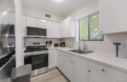 East Little Havana Apartment | Stylish Apartments on Iconic Calle Ocho