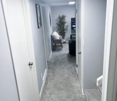 Transcona House | Stylish Basement Suite with Modern Comforts