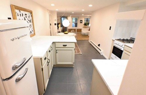Kingman Park Apartment | Stylish Capitol Hill Guesthouse—Prime Location, Walk to Iconic DC Landmarks
