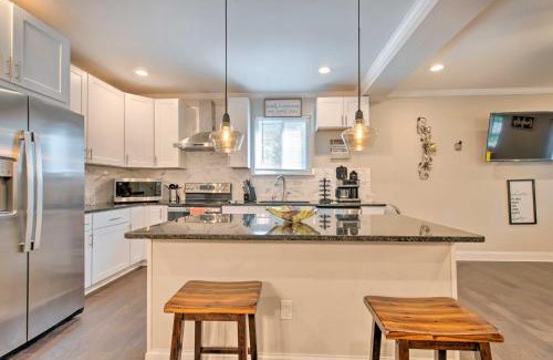 College Park House | Stylish College Park Home with Private Garden!