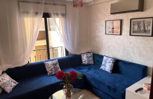 Camp El Ghoul Apartment | Stylish & Comfy Gem 5 Star Location Balcony