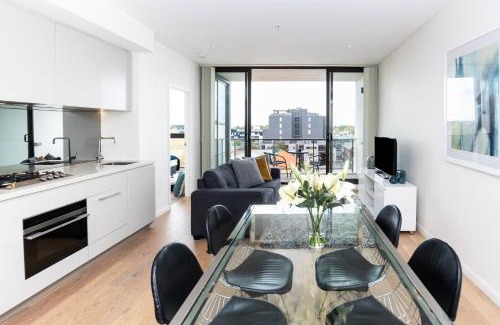 St. Leonards Apartment | Stylish corporate Apartment ALB009706