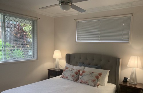 Maroochydore House | Stylish & Cosy Coastal unit