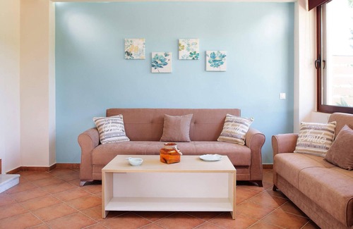 Elos House | Stylish & Cozy Home, 20 minutes to Elafonisi Beach