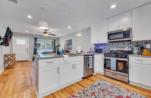Candler-McAfee House | Stylish Duplex Near East Lake Golf Course (Unit B)
