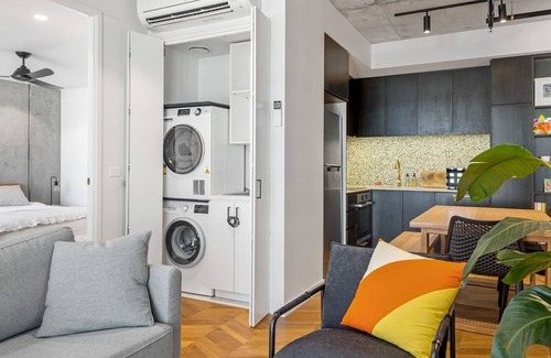 Fitzroy Apartment | Stylish Eco-Friendly Stay in Vibrant Fitzroy